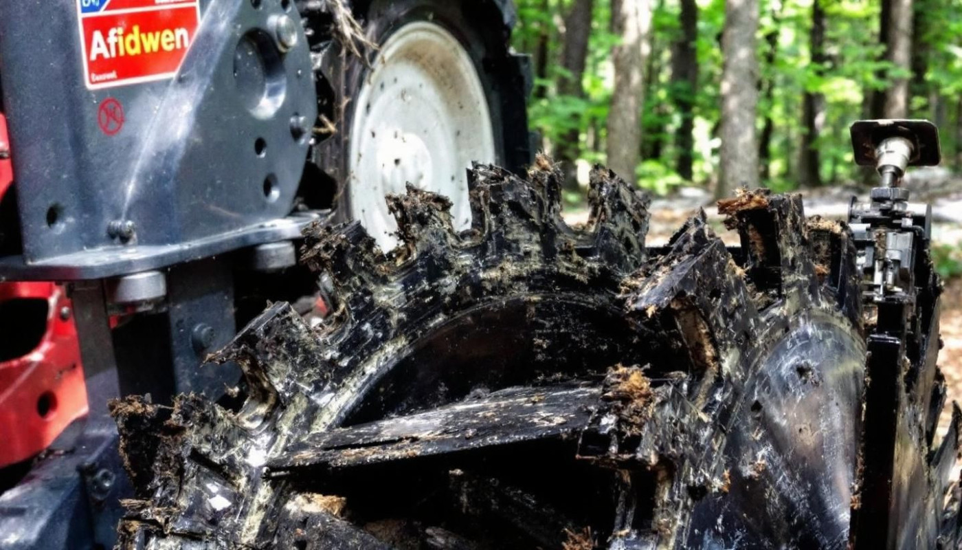 Techniques avancées pour l'entretien des rogneuses de souches